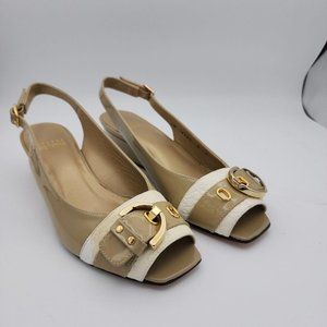 Stuart Weitzman Springtime Cavort Haze Quasar Low Heel Sandals Size 6M